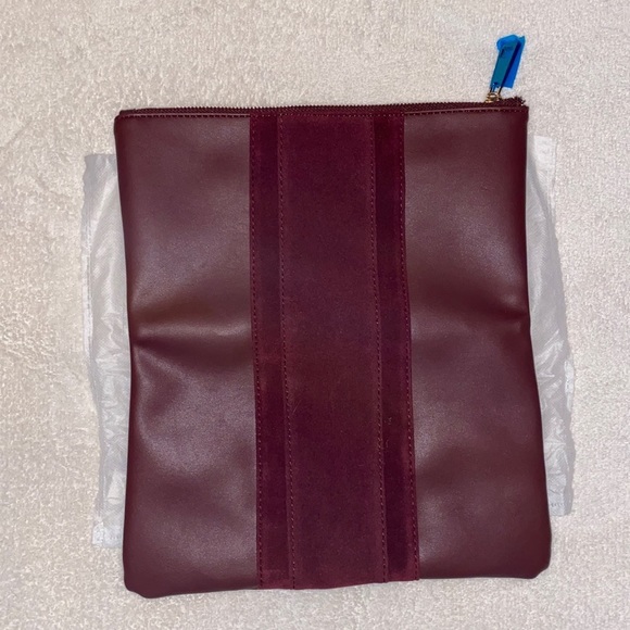 Summer and Rose Maroon/Burgundy Clutch - Picture 5 of 6